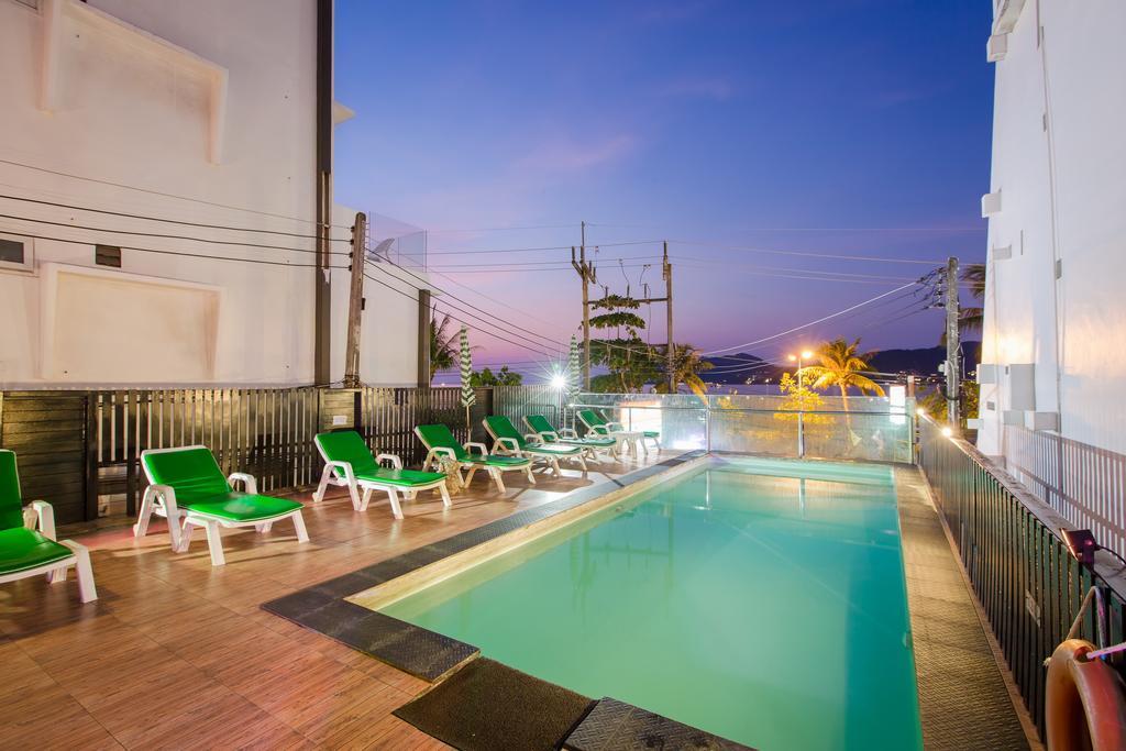 Patong Swiss Hotel Beach Front Пхукет Екстер'єр фото